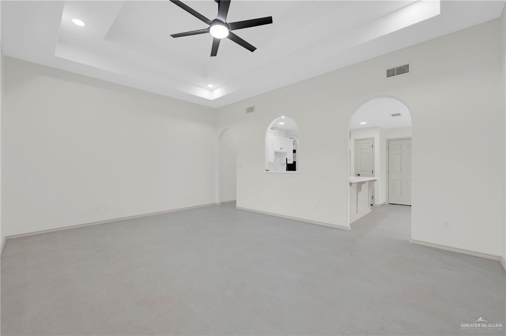 3621 Xenops Avenue, McAllen, Texas image 8
