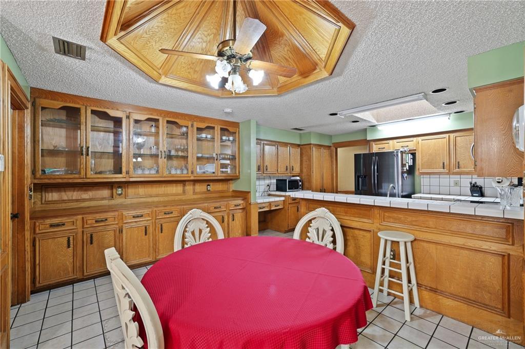 2513 Swallow Avenue, McAllen, Texas image 6