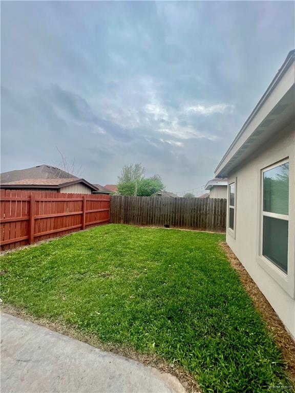 2208 Brightwood Avenue, Weslaco, Texas image 28