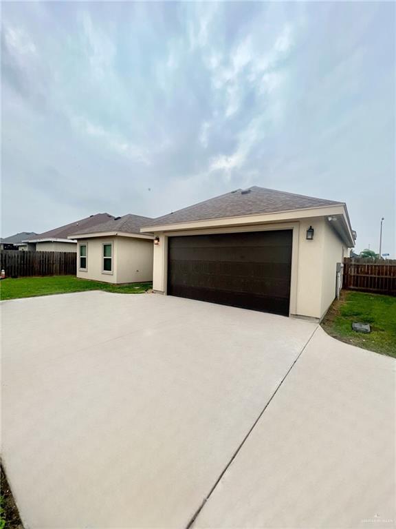 2208 Brightwood Avenue, Weslaco, Texas image 27