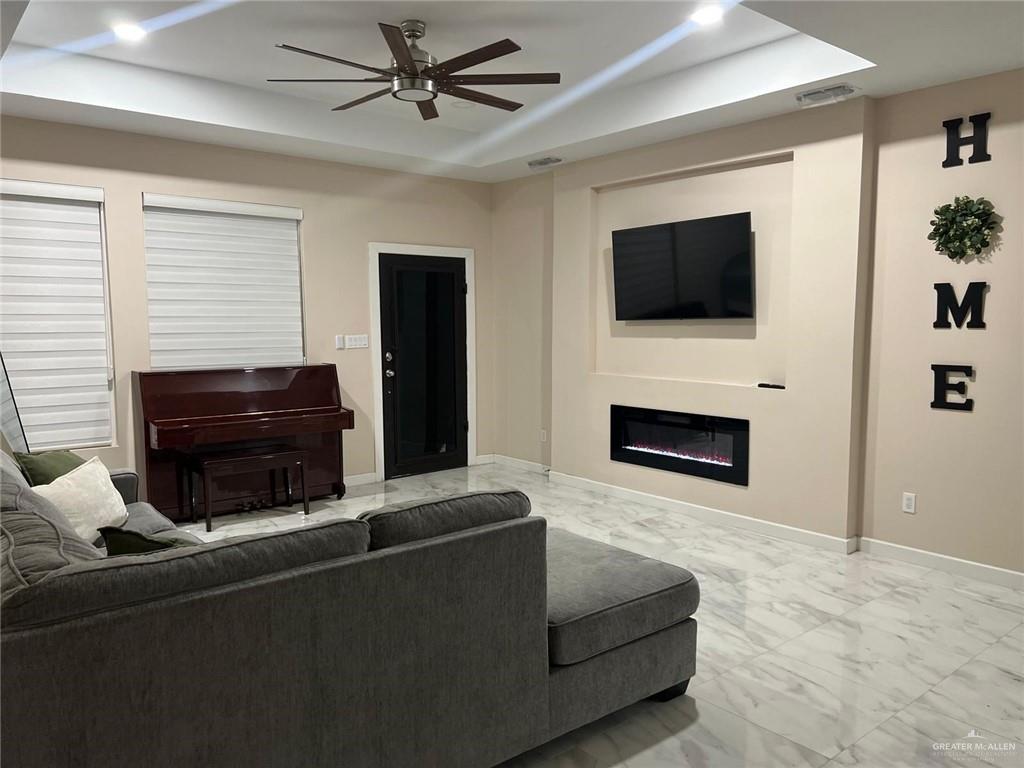 2429 Summer Breeze Street, Mission, Texas image 10