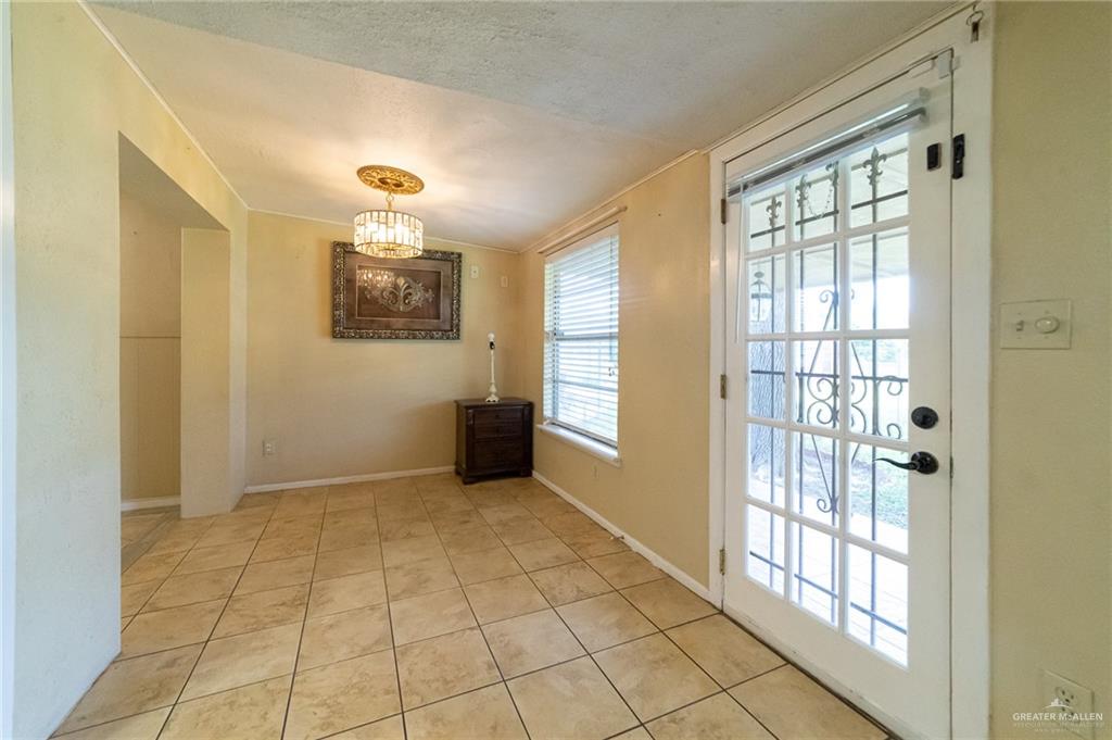 1106 17th Street, McAllen, Texas image 6