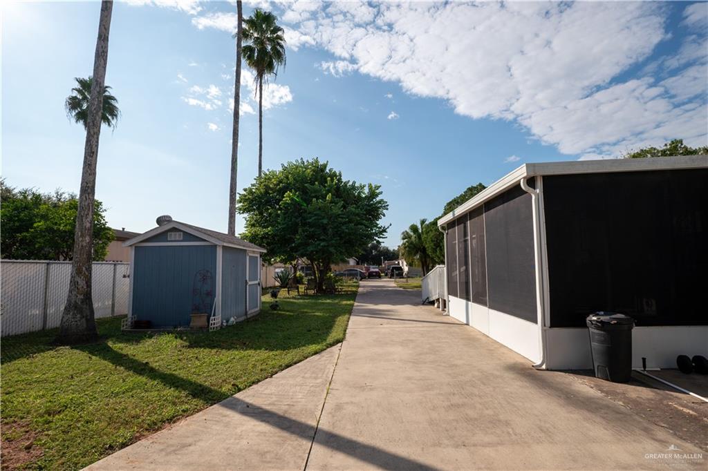 889 Kennard Street, Donna, Texas image 9