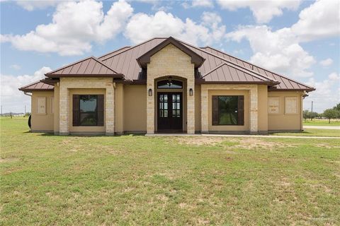 Single Family Residence in Edcouch TX 23414 Oak Hill Drive.jpg