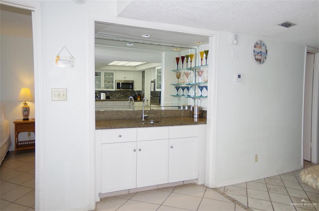 3000 Gulf Boulevard #1006, South Padre Island, Texas image 14