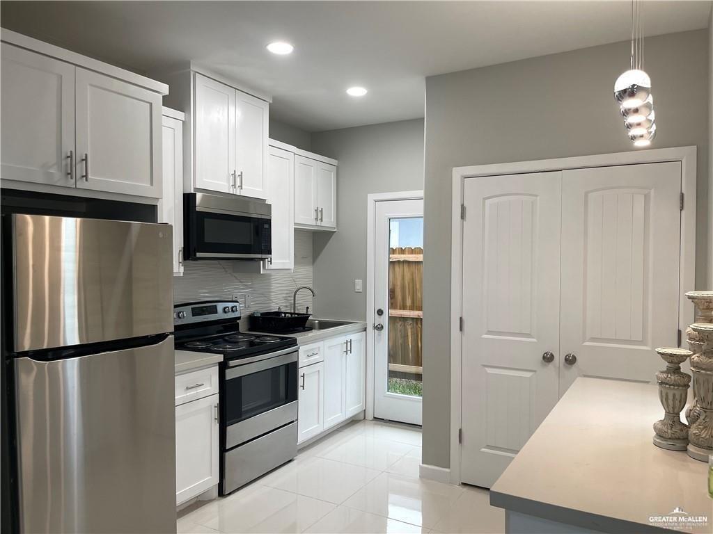 201 W St. Helena Avenue