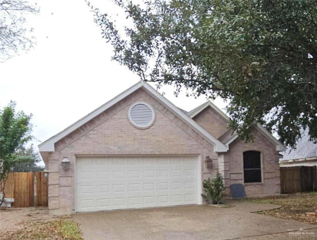 2000 Tomatillo Drive, Weslaco, Texas image 2