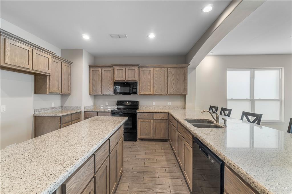 14600 Aqualina Way, McAllen, Texas image 8
