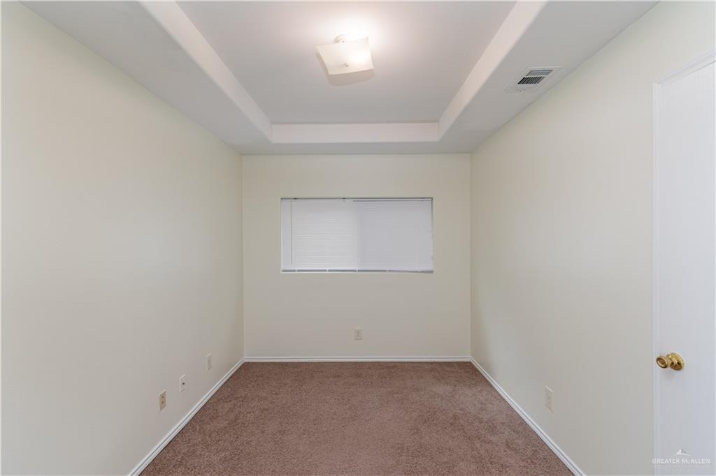 1610 E Yary Drive, Edinburg, Texas image 8