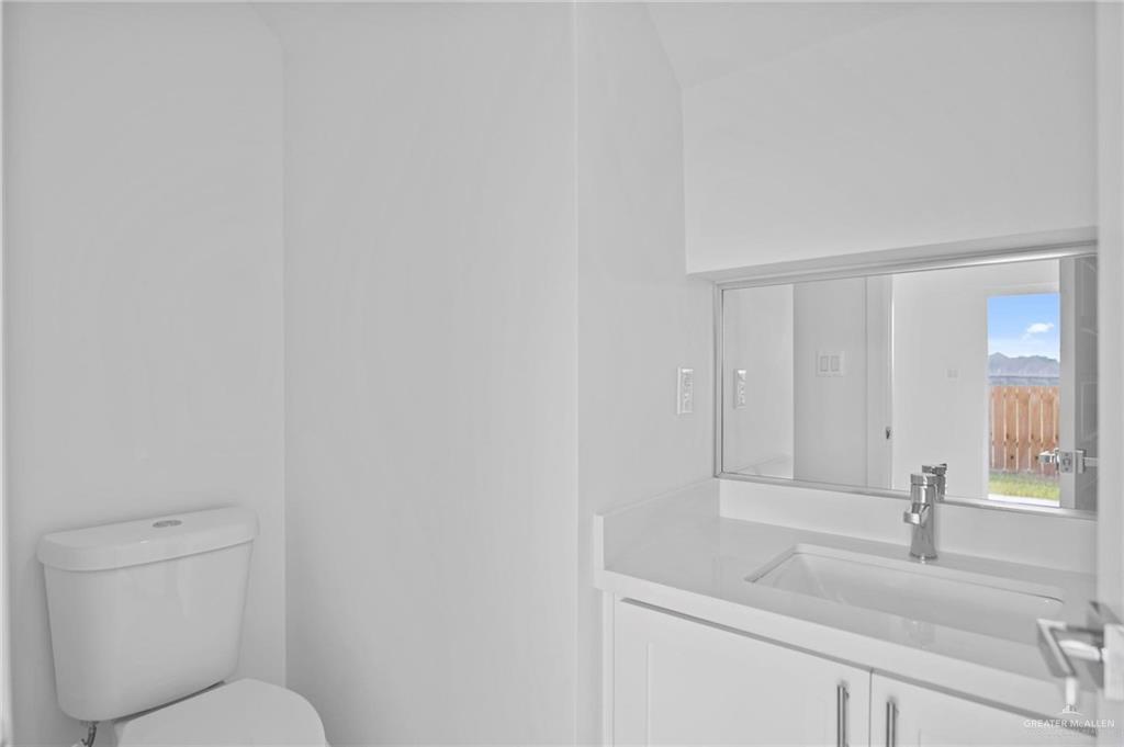 2614 E Solar Drive, Mission, Texas image 10
