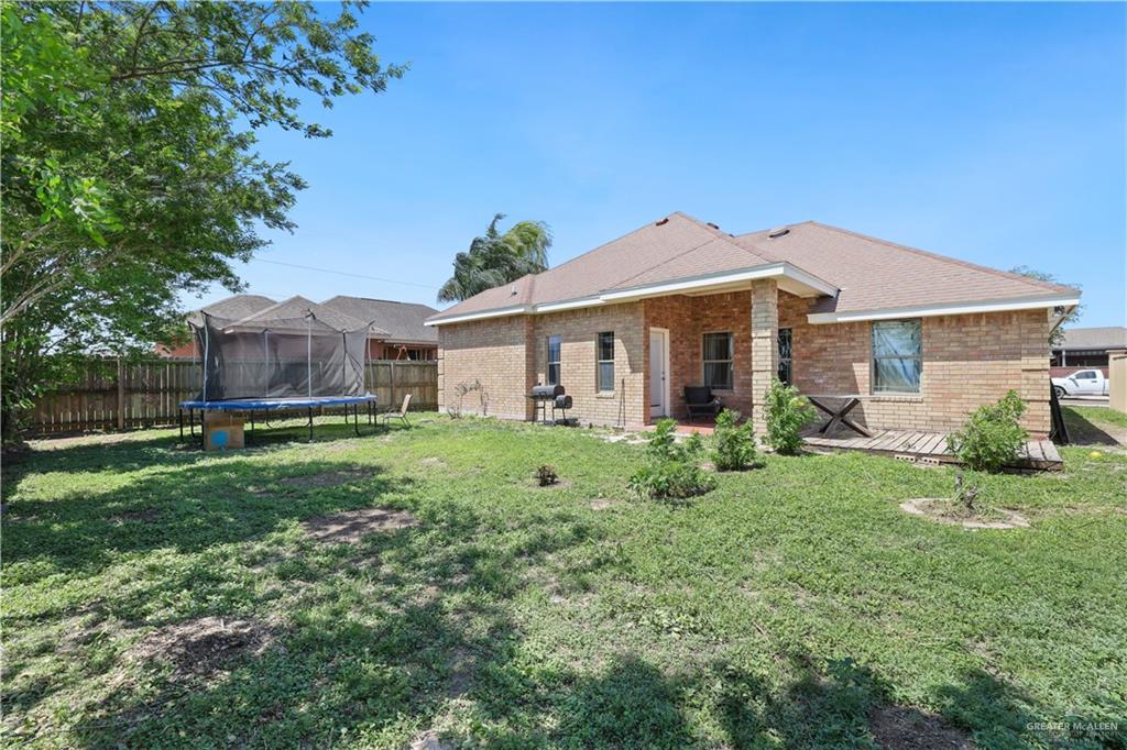 5212 N Huisache Street, Pharr, Texas image 17