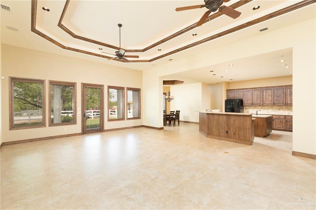 Mission, Texas, 78574, United States, 3 Bedrooms Bedrooms, ,3 BathroomsBathrooms,Residential,Active,2035579