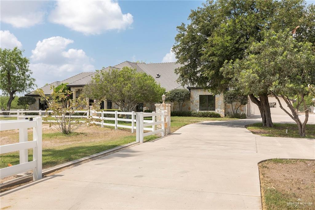 Mission, Texas, 78574, United States, 3 Bedrooms Bedrooms, ,3 BathroomsBathrooms,Residential,Active,2035579