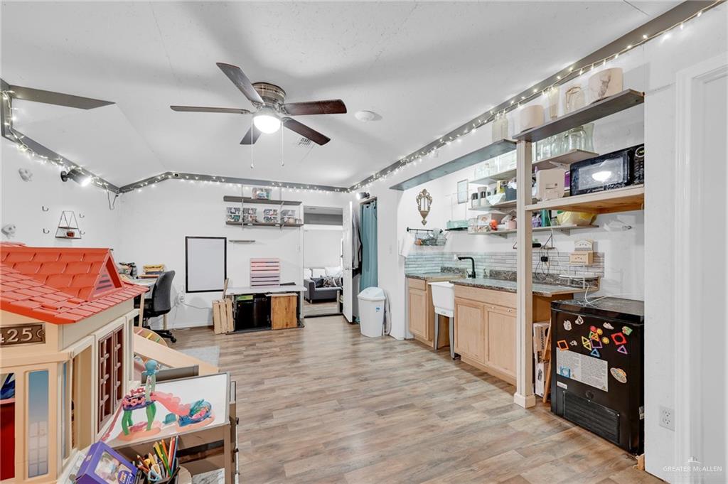 703 S Orange Street, Alton, Texas image 11