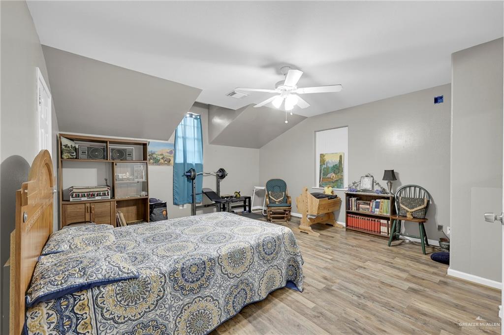703 S Orange Street, Alton, Texas image 21