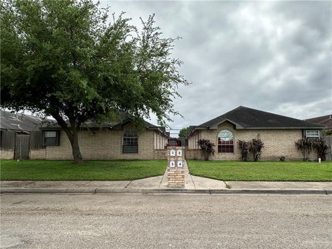 Apartment For Rent - 3710 W Zelma Street<br/> Edinburg, TX 78541