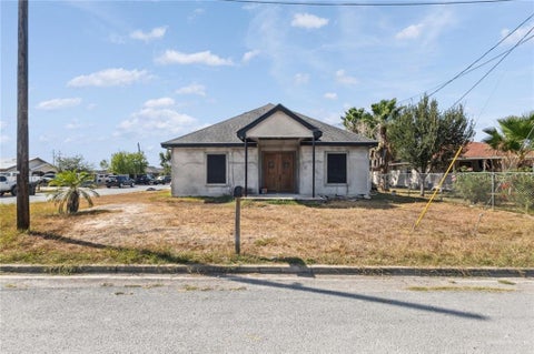 Homes For Sale - 1208 Encino Drive<br/> Weslaco, TX 78579