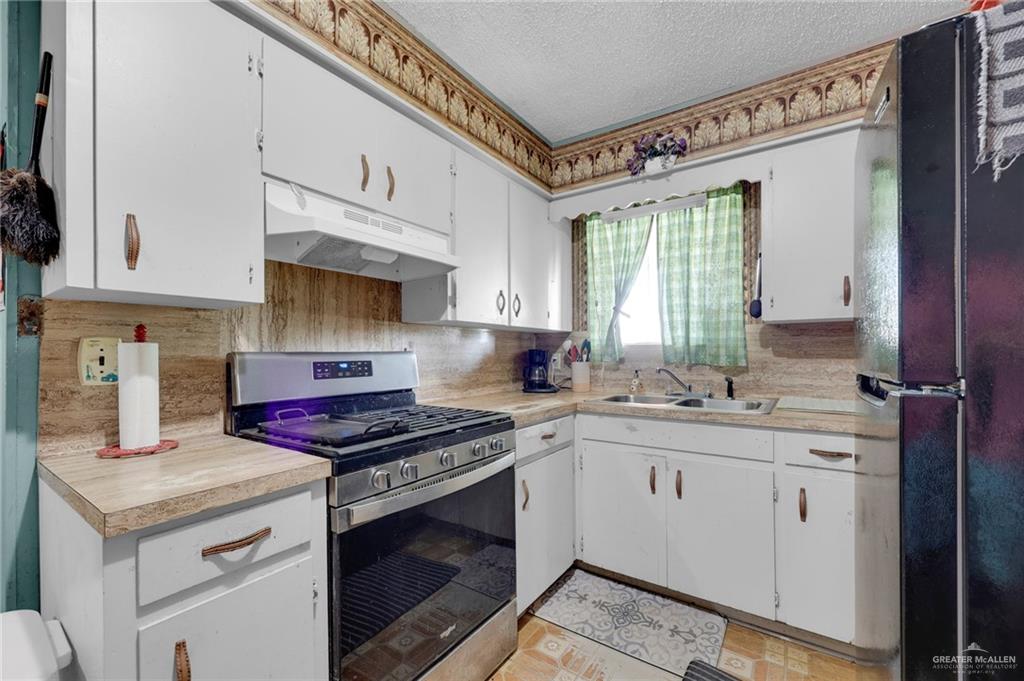 7027 Jo Din Street, Edinburg, Texas image 4