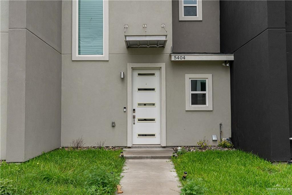 5404 N Crown Point, Pharr, Texas image 24