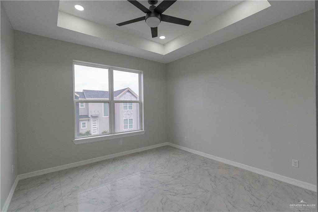 5404 N Crown Point, Pharr, Texas image 14