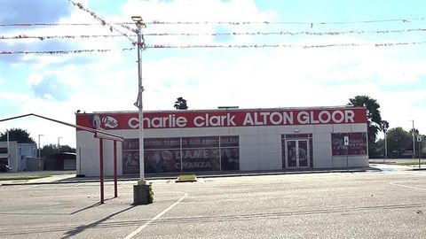 1140 E Alton Gloor Boulevard Brownsville TX 78526