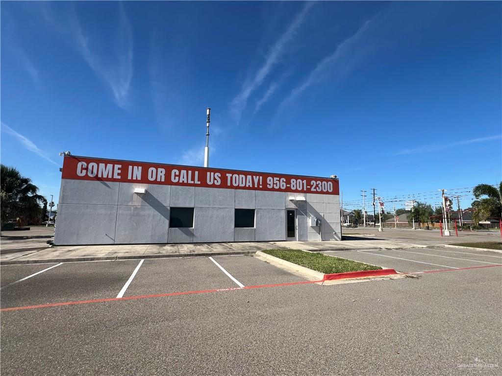 1140 E Alton Gloor Boulevard