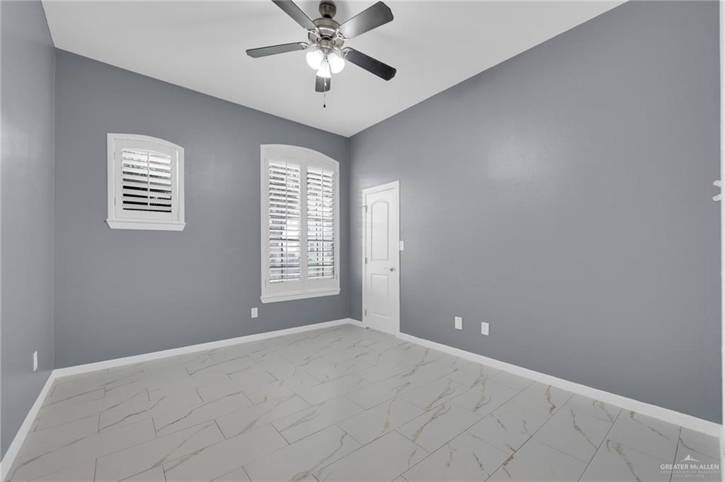 3902 Green Jay Drive, Mission, Texas image 5