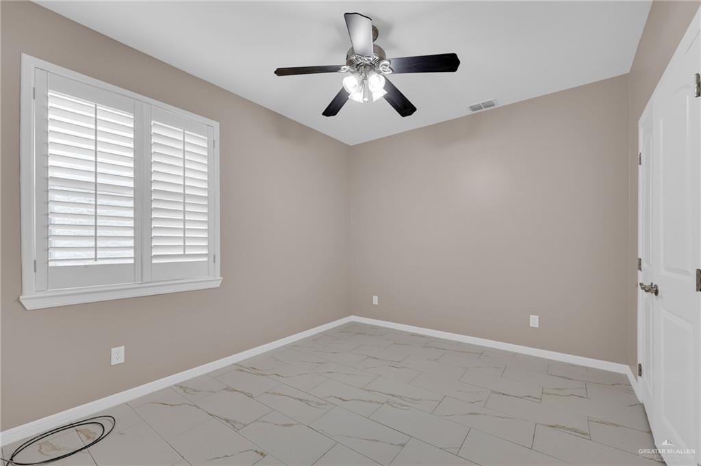 3902 Green Jay Drive, Mission, Texas image 8