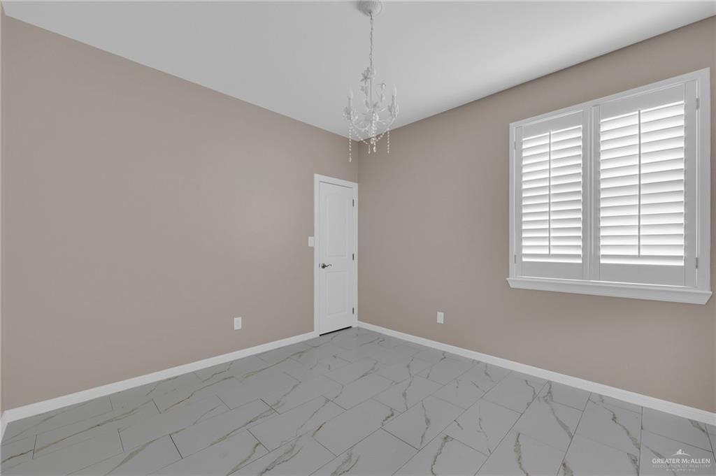 3902 Green Jay Drive, Mission, Texas image 7