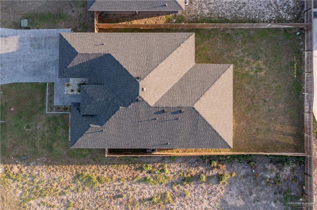 516 N Kika De La Garza Boulevard, La Joya, Texas image 18