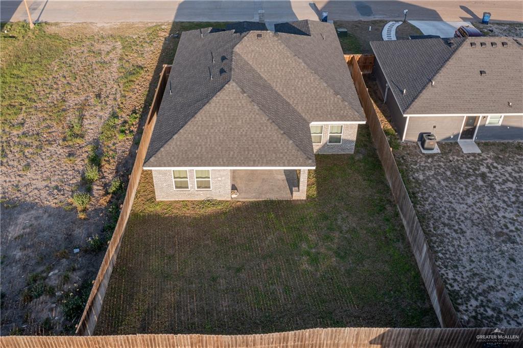 516 N Kika De La Garza Boulevard, La Joya, Texas image 20