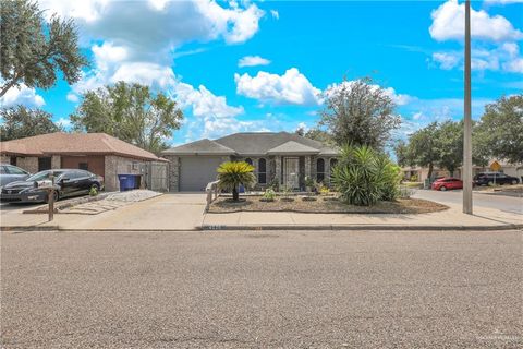 Photo of 4125 Goldenrod Avenue, McAllen, TX 78501 (MLS # 497126)