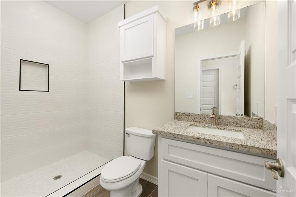 3507 Las Brisas Street, Edinburg, Texas image 9