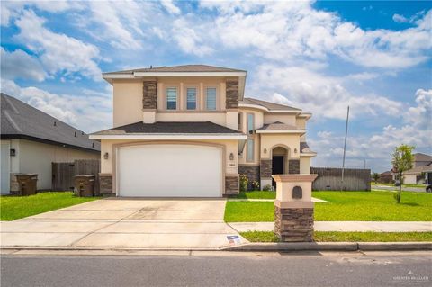 Photo of 1904 E Ridgeway Circle, Edinburg, TX 78542 (MLS # 497605)