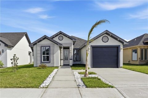 Photo of 5900 N Playa Del Sol Street, Edinburg, TX 78542 (MLS # 494120)