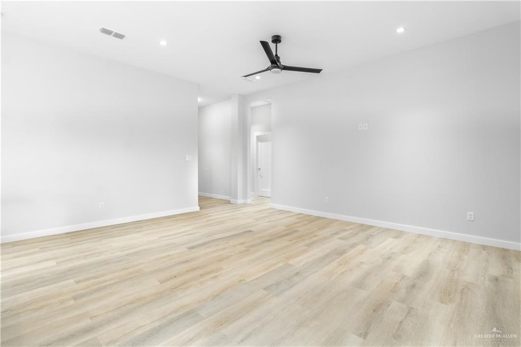 5424 W Northwood Street, Edinburg, Texas image 16