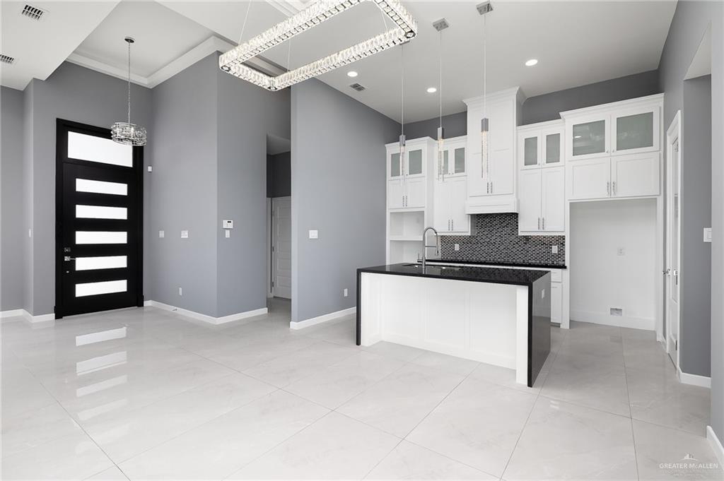 1202 Lorelai Drive, San Juan, Texas image 3