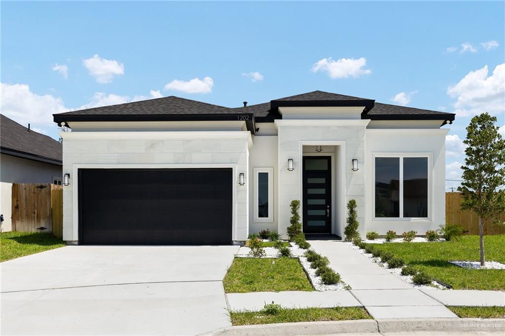 1202 Lorelai Drive, San Juan, Texas image 1