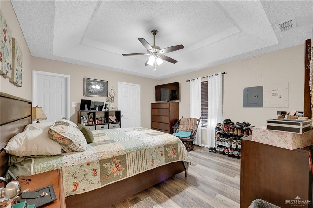 2310 Kim Marie Avenue, Mission, Texas image 9