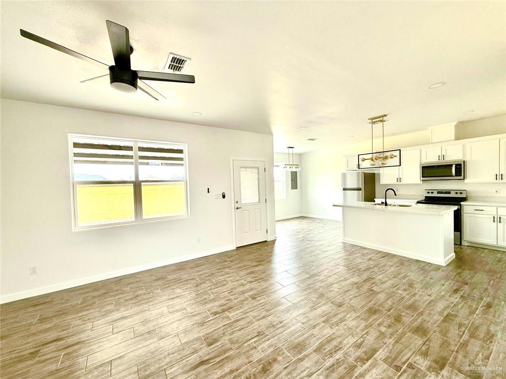 5401 N Crown Point, Pharr, Texas image 12
