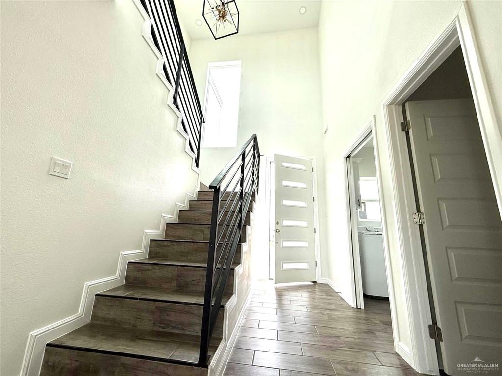 5401 N Crown Point, Pharr, Texas image 7