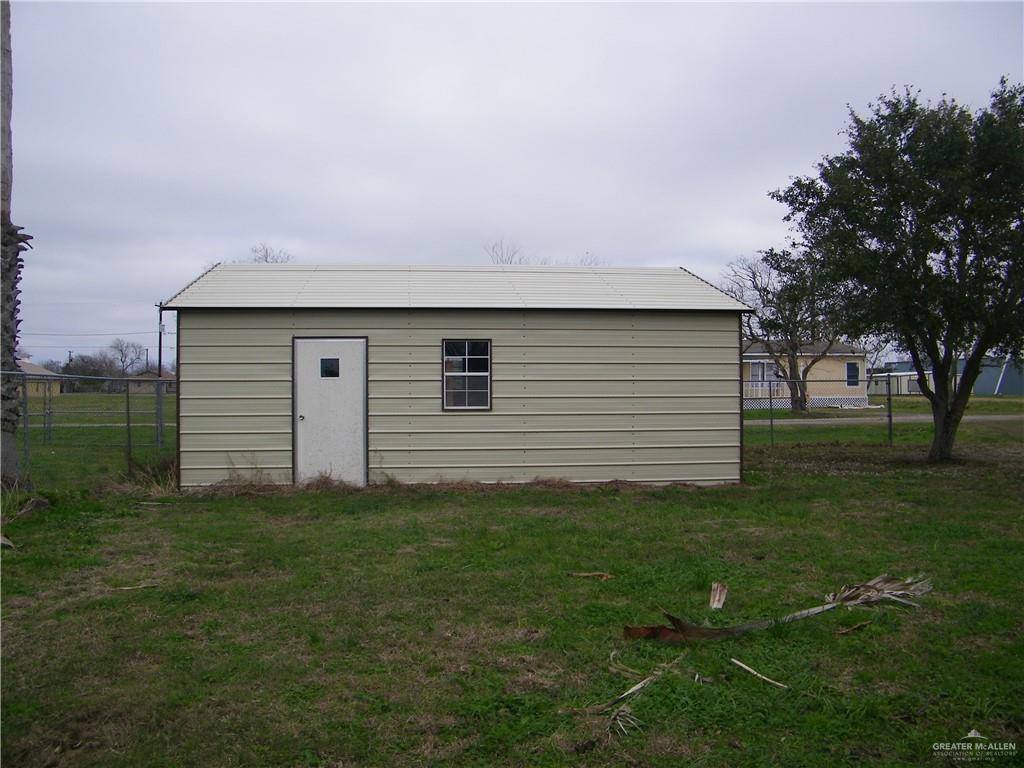 600 Proctor Street, Austwell, Texas image 4