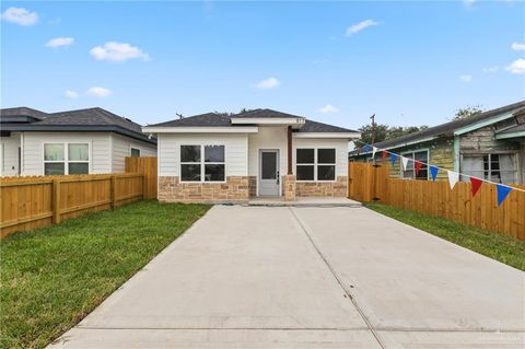 Photo of 813 E Villegas Avenue, Pharr, TX 78577 (MLS # 488421)