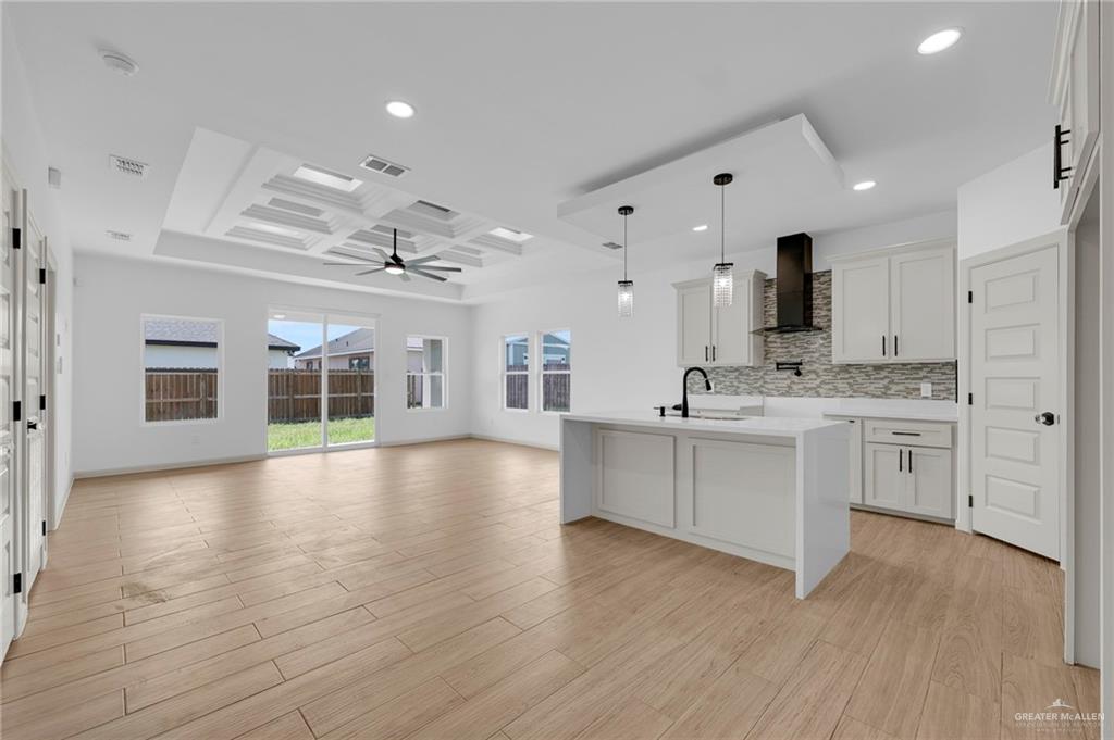 5928 N Rayo Del Sol Street, Edinburg, Texas image 3