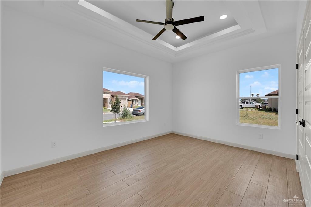5928 N Rayo Del Sol Street, Edinburg, Texas image 12