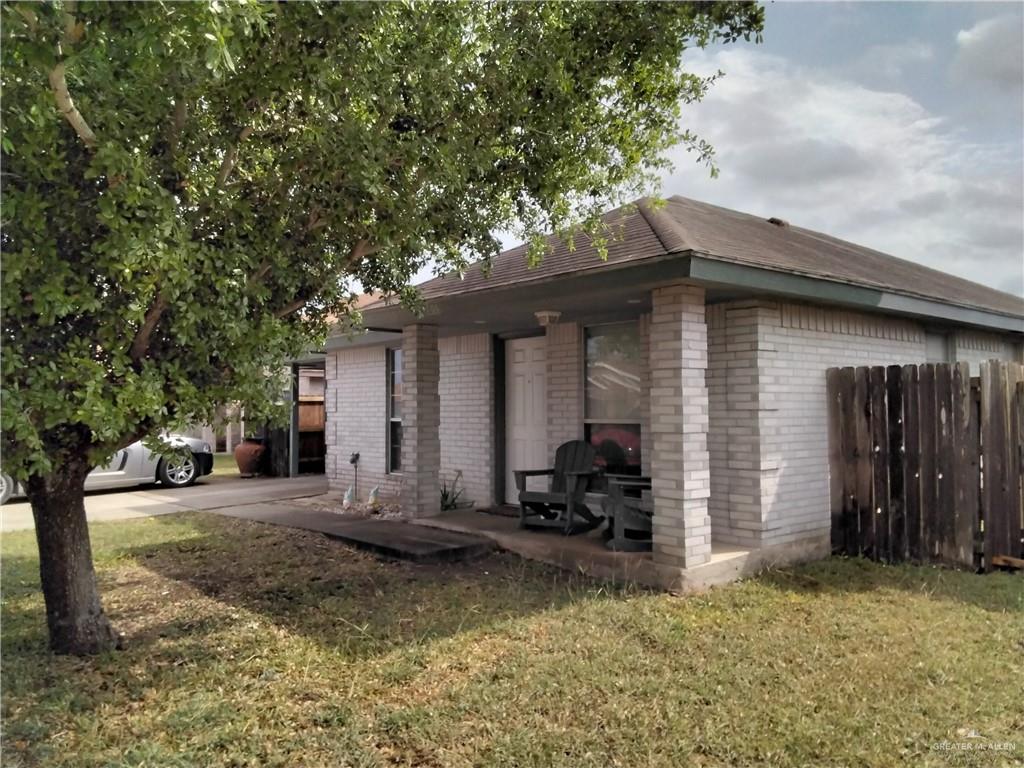 2833 Frankfurt Street, Brownsville, Texas image 2