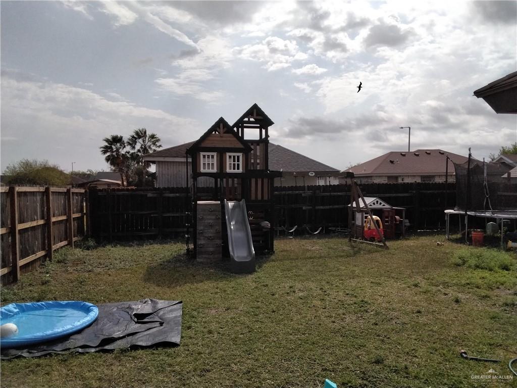 2833 Frankfurt Street, Brownsville, Texas image 19