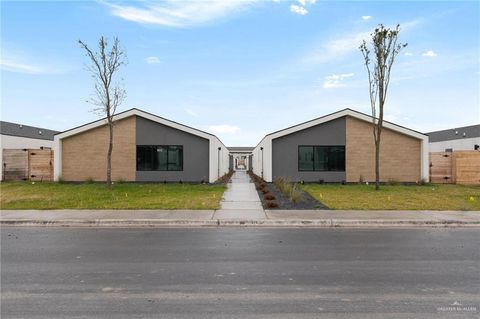 Apartment For Rent - 1304 E Iris Avenue #1<br/> McAllen, TX 78501