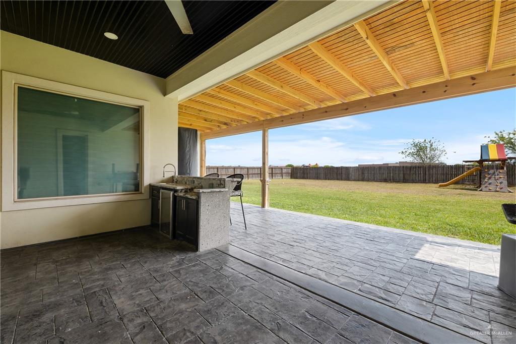 3504 Rosewood Drive, Weslaco, Texas image 15