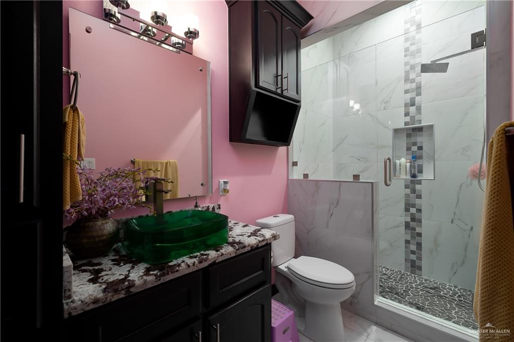 3504 Rosewood Drive, Weslaco, Texas image 11